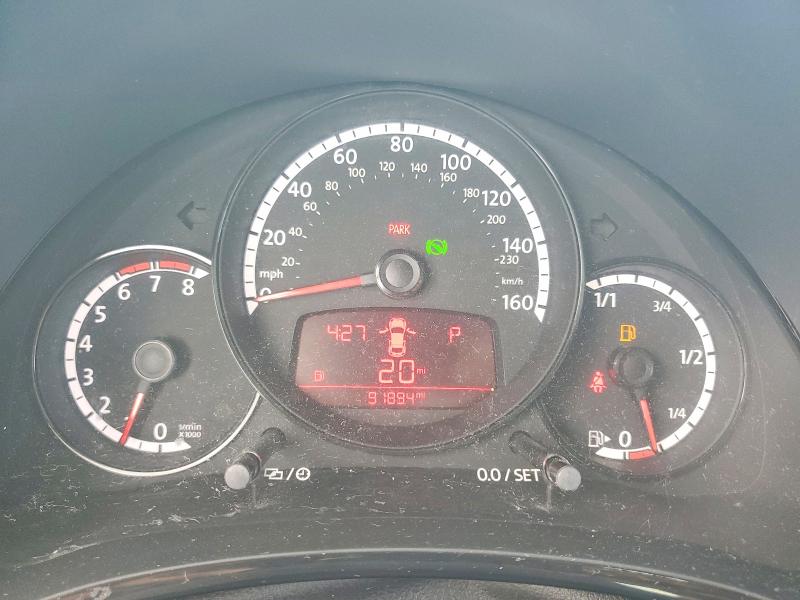 2014 Volkswagen Beetle მანქანა იყიდება აუქციონზე, vin: 3VWFP7AT9EM624291, აუქციონის ნომერი: 54447596