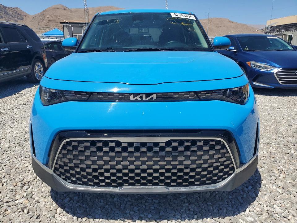 52944536 :رقم المزاد ، KNDJ33AU6P7189804 vin ، 2023 Kia Soul مزاد بيع