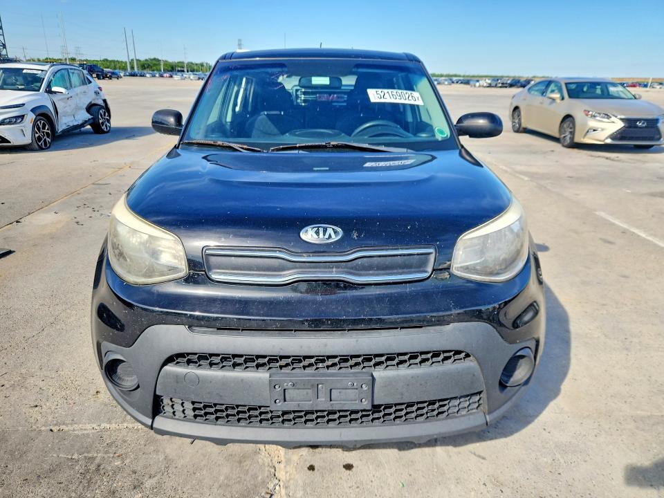 Продаж на аукціоні авто 2018 Kia Soul, vin: KNDJN2A20J7507541, номер лоту: 52169026