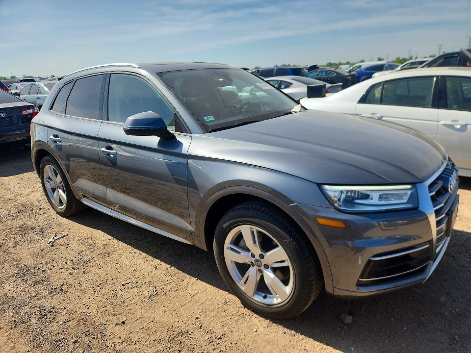 Продажа на аукционе авто 2018 Audi Q5, vin: WA1ANAFY3J2013169, номер лота: 55354276