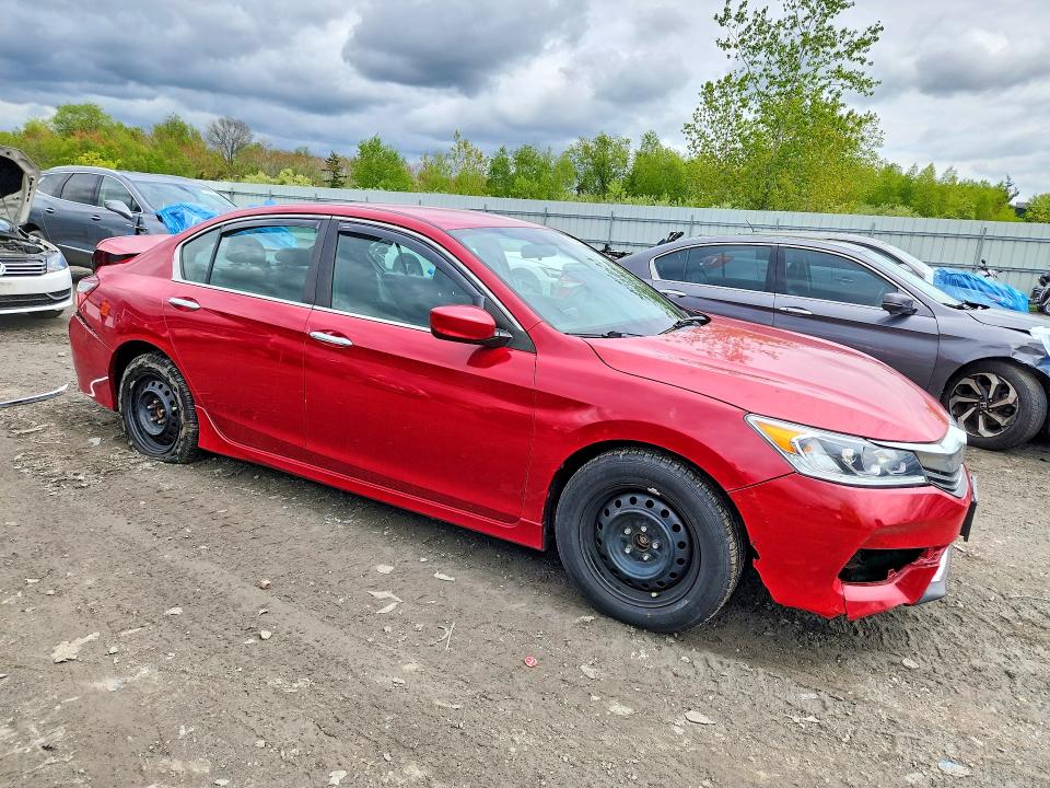 53517046 :رقم المزاد ، 1HGCR2F55HA046514 vin ، 2017 Honda Accord مزاد بيع