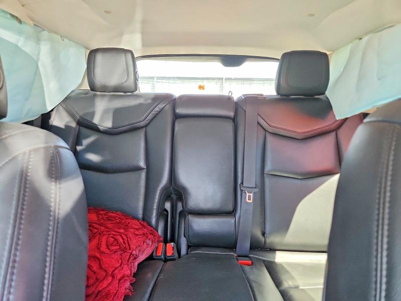 53616026 :رقم المزاد ، 1GYKNFRS4JZ232383 vin ، 2018 Cadillac Xt5 مزاد بيع
