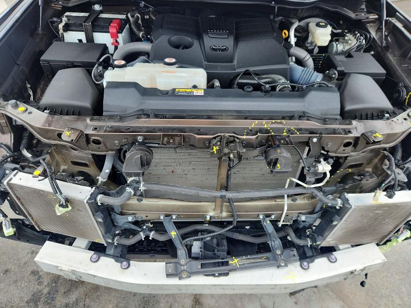 Продажа на аукционе авто 2024 Toyota Tundra, vin: 5TFJA5DB0RX157610, номер лота: 51315966