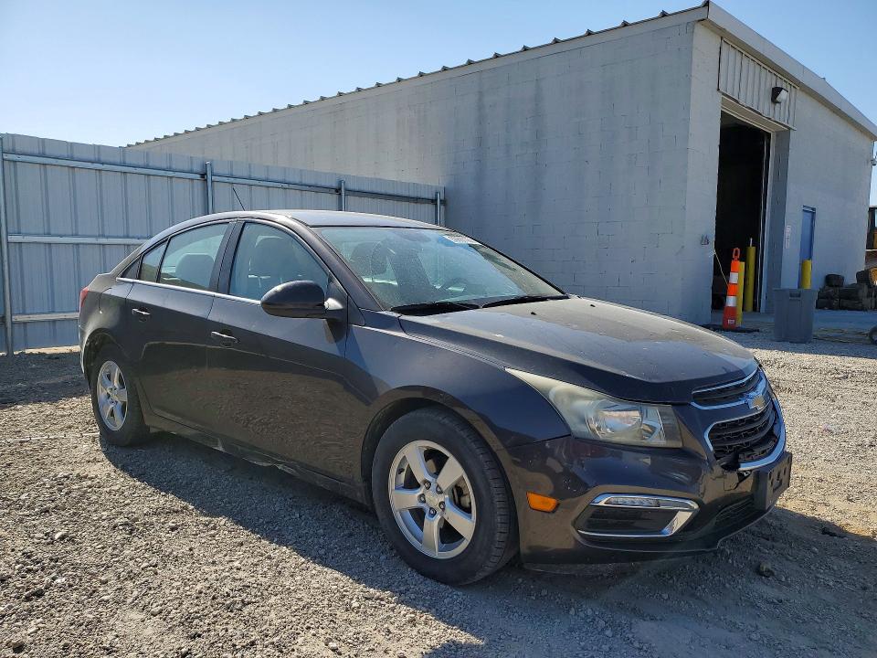 53607356 :رقم المزاد ، 1G1PC5SB4F7167004 vin ، 2015 Chevrolet Cruze مزاد بيع