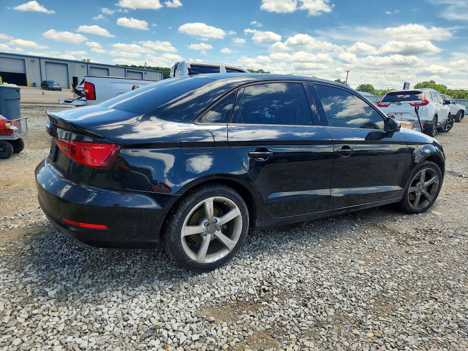 Продаж на аукціоні авто 2015 Audi A3, vin: WAUACGFF9F1038858, номер лоту: 52043146