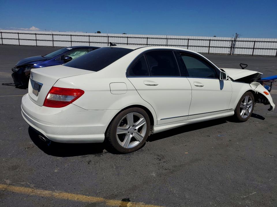 53943616 :رقم المزاد ، WDDGF5EB2BA515749 vin ، 2011 Mercedes-benz C مزاد بيع