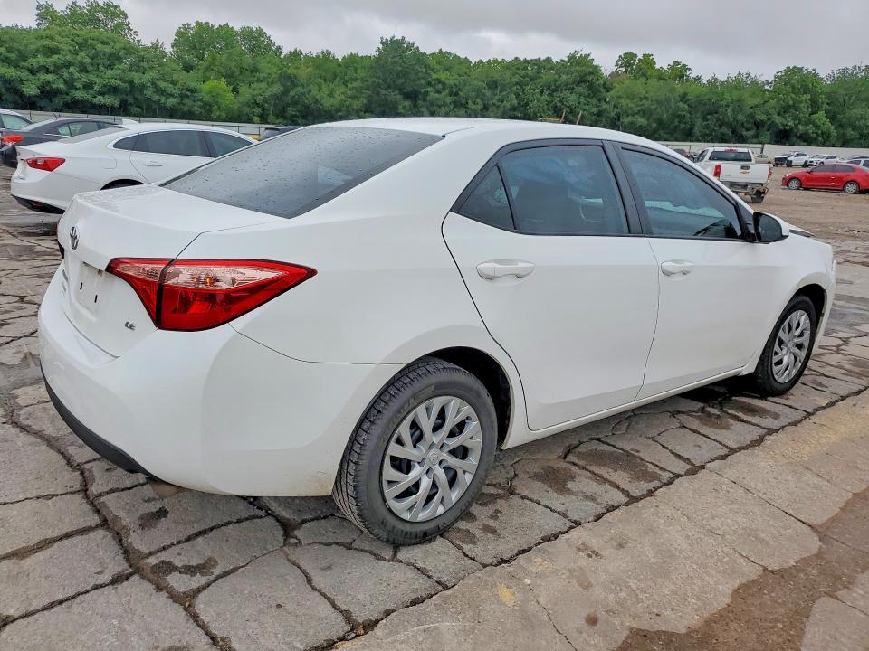 2018 Toyota Corolla მანქანა იყიდება აუქციონზე, vin: 5YFBURHEXJP848346, აუქციონის ნომერი: 54250086