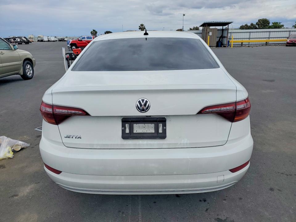 52170446 :رقم المزاد ، 3VWC57BU8KM135876 vin ، 2019 Volkswagen Jetta مزاد بيع