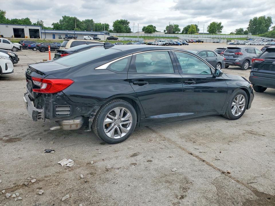 53931396 :رقم المزاد ، 1HGCV1F11KA055205 vin ، 2019 Honda Accord مزاد بيع