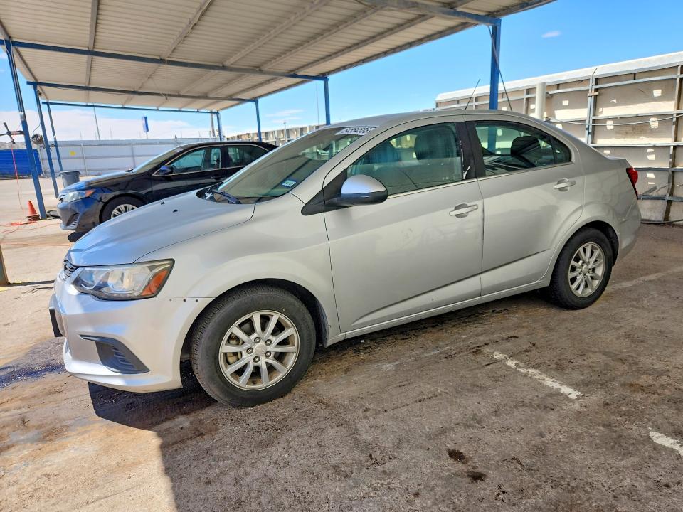 54554586 :رقم المزاد ، 1G1JD5SH9H4140179 vin ، 2017 Chevrolet Sonic مزاد بيع