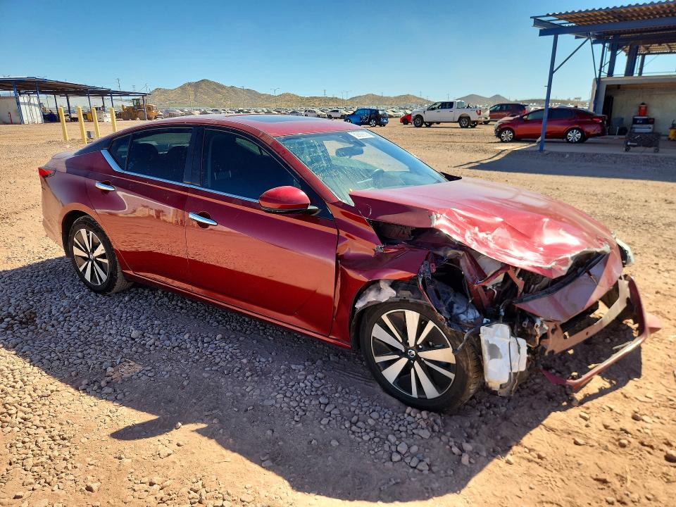 2021 Nissan Altima მანქანა იყიდება აუქციონზე, vin: 1N4BL4DV7MN335395, აუქციონის ნომერი: 52888656