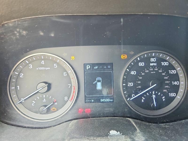54109396 :رقم المزاد ، KM8J33A49HU452351 vin ، 2017 Hyundai Tucson مزاد بيع