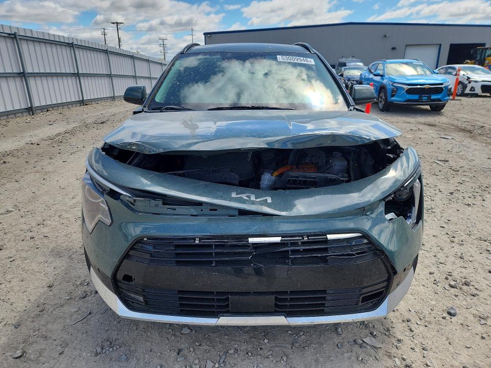 53009946 :رقم المزاد ، KNDCT3LE6P5095089 vin ، 2023 Kia Niro مزاد بيع