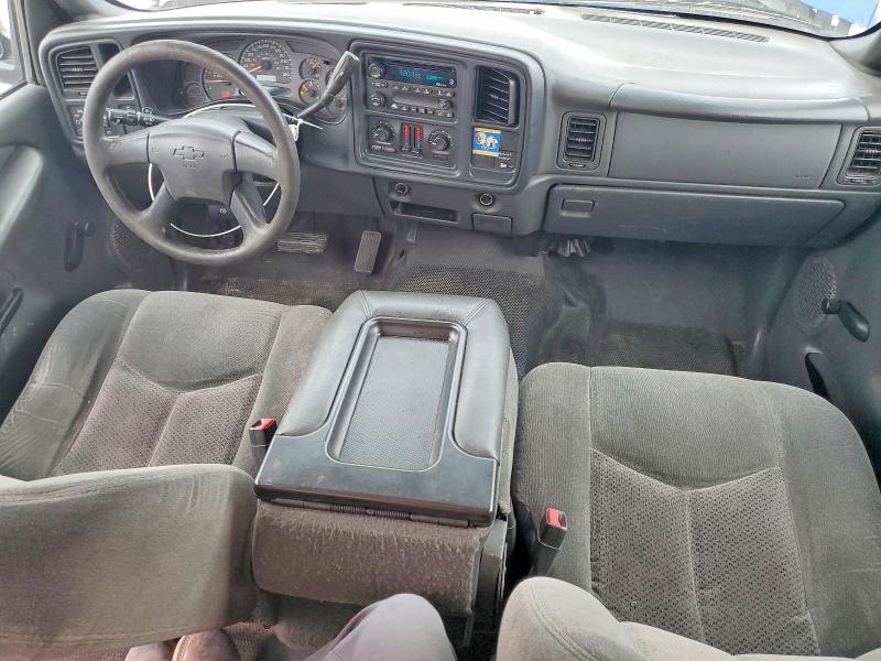 2003 Chevrolet Silverado მანქანა იყიდება აუქციონზე, vin: 1GCEC19X33Z228321, აუქციონის ნომერი: 52815066