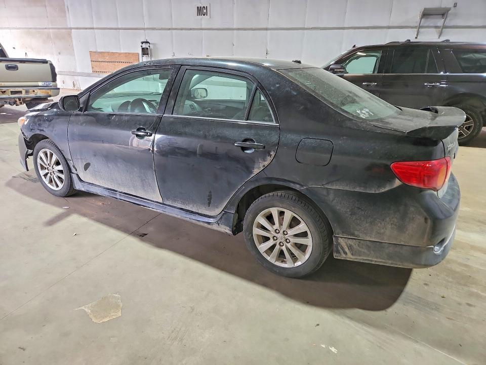 52469536 :رقم المزاد ، 2T1BU4EE1AC427316 vin ، 2010 Toyota Corolla مزاد بيع