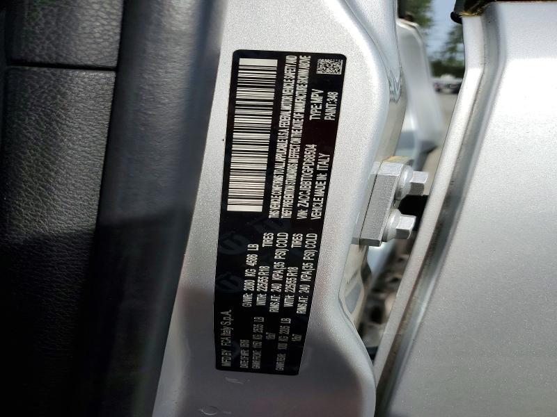 52040056 :رقم المزاد ، ZACCJBBT0GPD68504 vin ، 2016 Jeep Renegade مزاد بيع