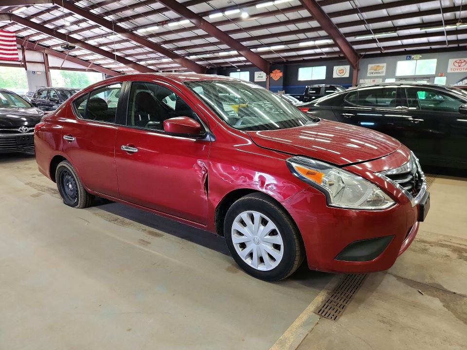 54717756 :رقم المزاد ، 3N1CN7APXJK406531 vin ، 2018 Nissan Versa مزاد بيع