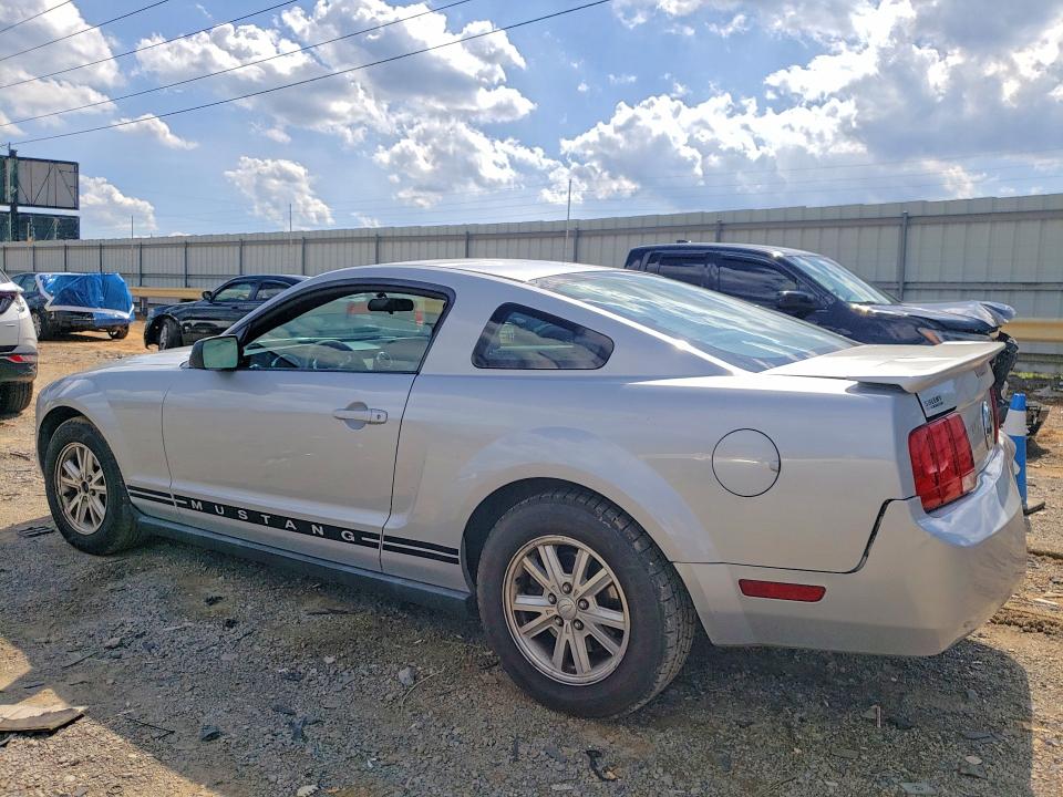 Продажа на аукционе авто 2007 Ford Mustang, vin: 1ZVFT80N475288076, номер лота: 53074296