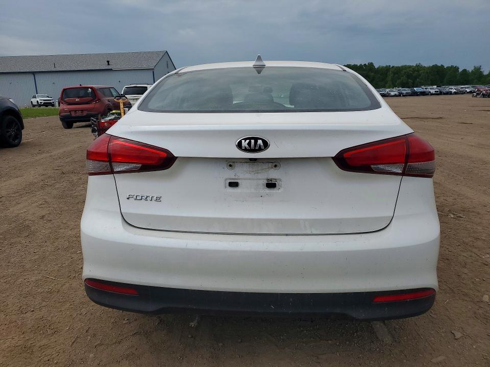 Продажа на аукционе авто 2018 Kia Forte, vin: 3KPFL4A7XJE185056, номер лота: 54224176
