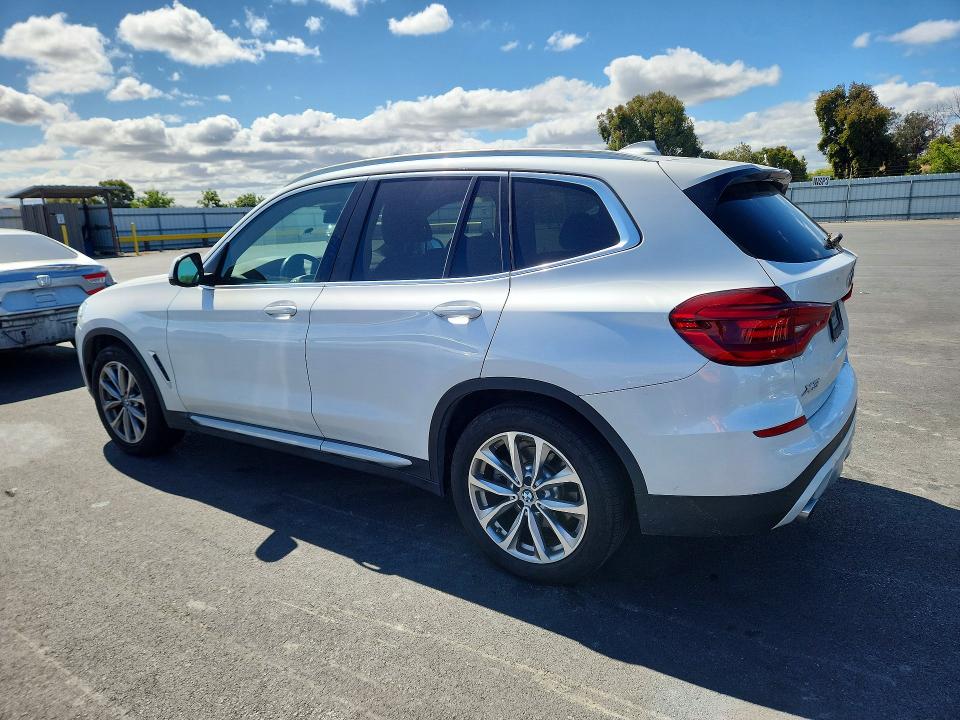 54890126 :رقم المزاد ، 5UXTR7C53KLR51330 vin ، 2019 Bmw X3 مزاد بيع