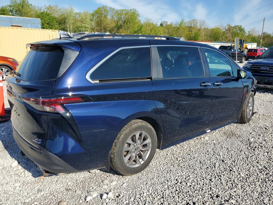 52829776 :رقم المزاد ، 5TDYSKFCXRS126757 vin ، 2024 Toyota Sienna مزاد بيع