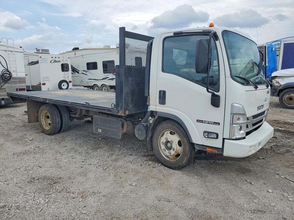 54490626 :رقم المزاد ، JALC4W167R7K02215 vin ، 2024 Isuzu Npr Xd مزاد بيع