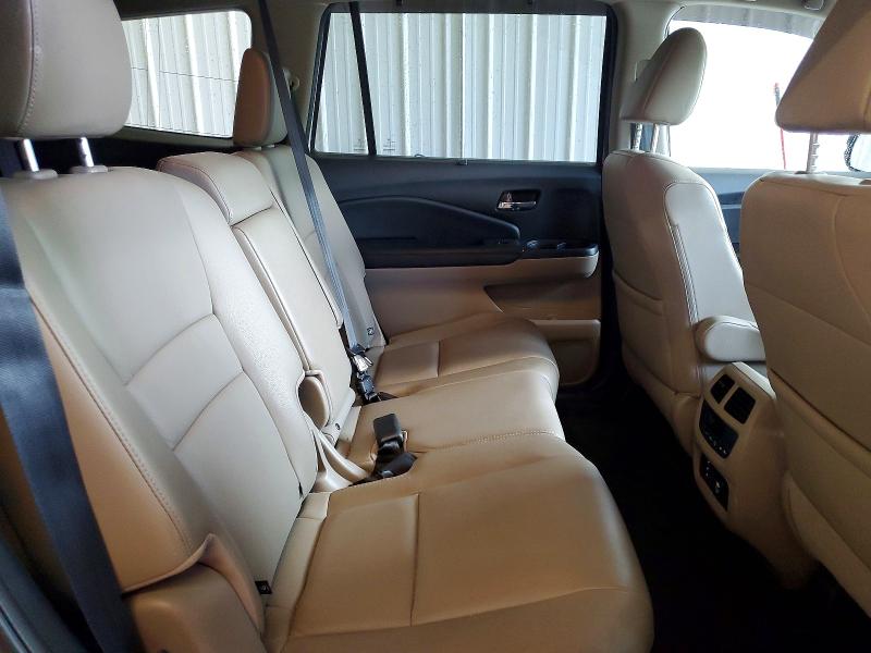 Auction sale of the 2016 Honda Pilot, vin: 5FNYF6H9XGB072617, lot number: 52959156