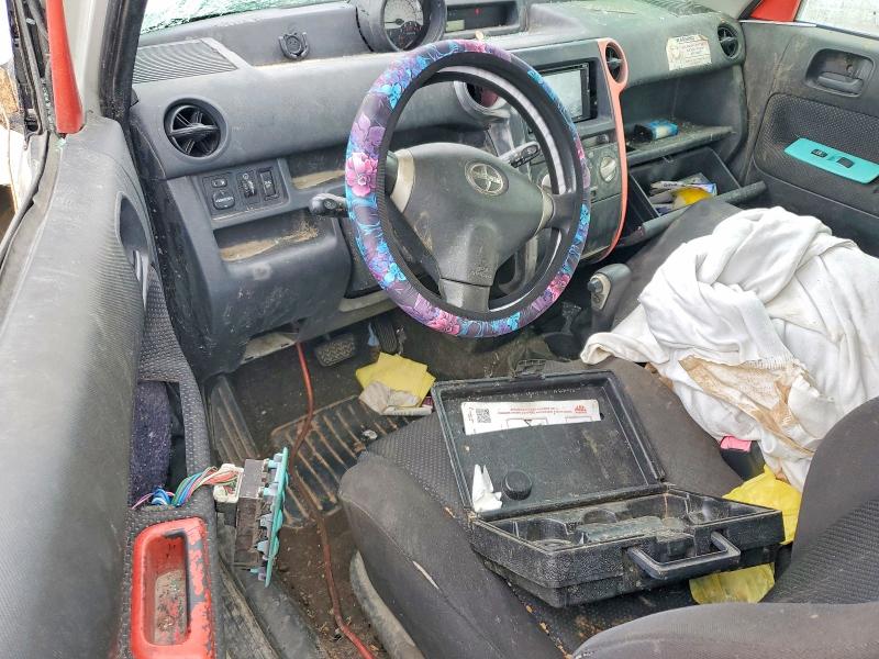 52996526 :رقم المزاد ، JTLKT324964035336 vin ، 2006 Toyota Scion مزاد بيع
