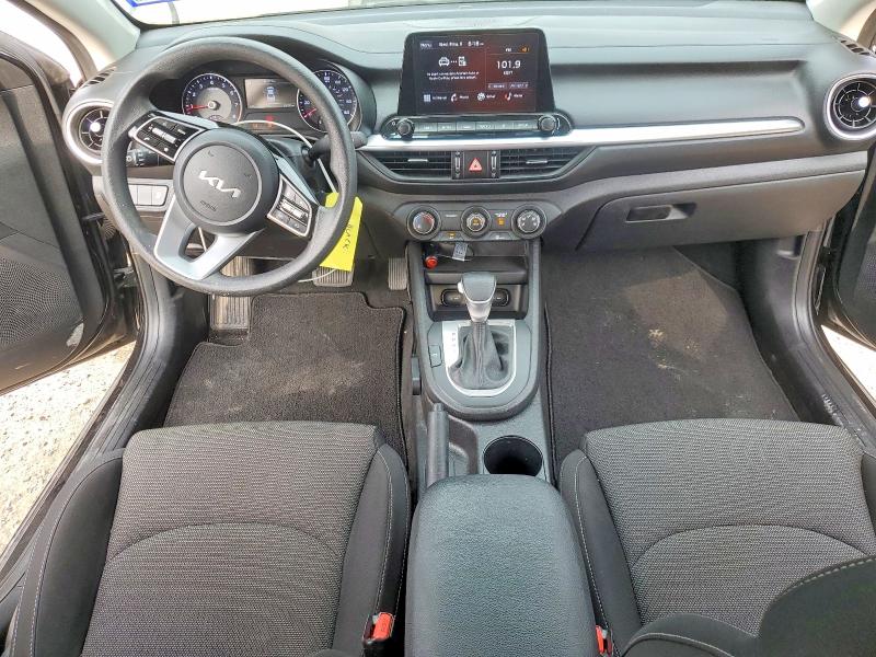 2023 Kia Forte მანქანა იყიდება აუქციონზე, vin: 3KPF24AD9PE528750, აუქციონის ნომერი: 52412406