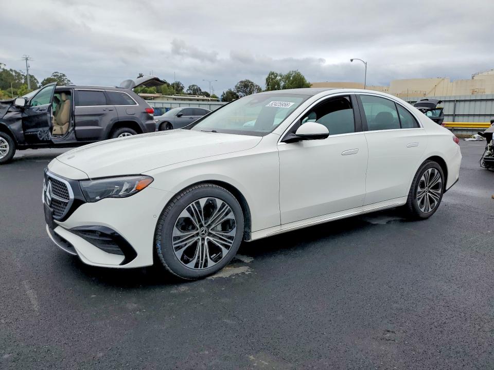 2024 Mercedes-benz E მანქანა იყიდება აუქციონზე, vin: W1KLF4HB3RA037890, აუქციონის ნომერი: 52425956