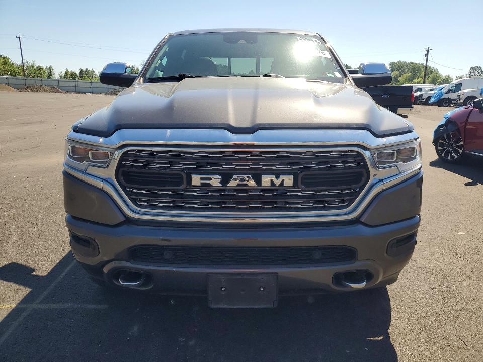 53763576 :رقم المزاد ، 1C6SRFHT8KN572799 vin ، 2019 Ram 1500 مزاد بيع