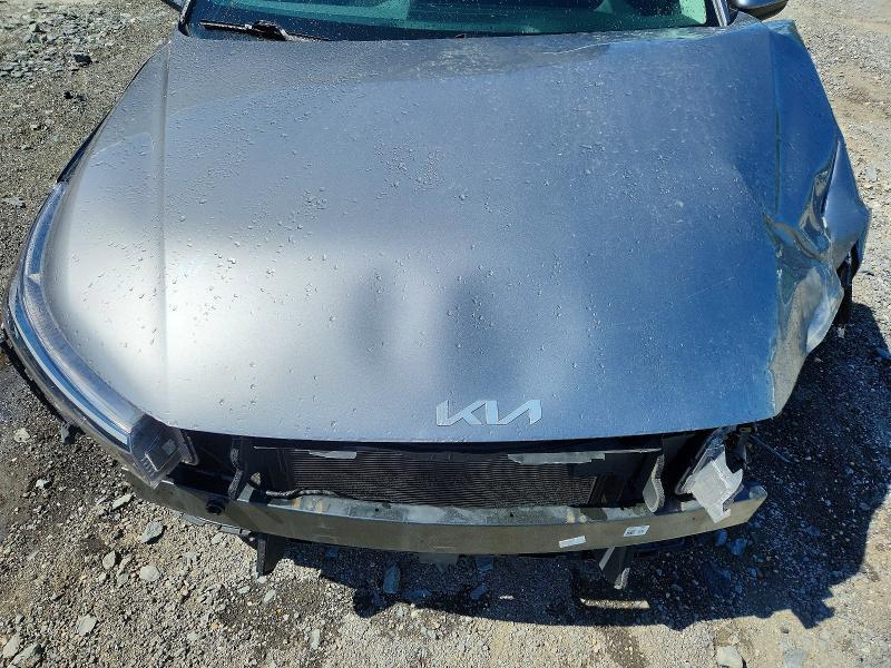 52597766 :رقم المزاد ، 3KPFT4DE7SE018195 vin ، 2025 Kia K4 مزاد بيع