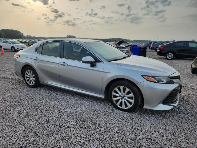 Aukcja sprzedaży 2018 Toyota Camry, vin: JTNB11HKXJ3013867, numer aukcji: 55724266