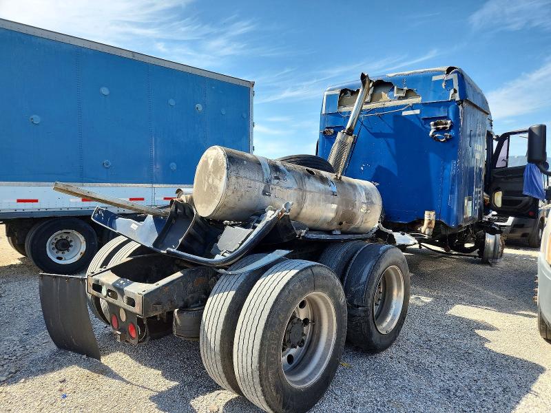2007 Freightliner Columbia მანქანა იყიდება აუქციონზე, vin: 1FUJA6CK07LW82946, აუქციონის ნომერი: 53511256