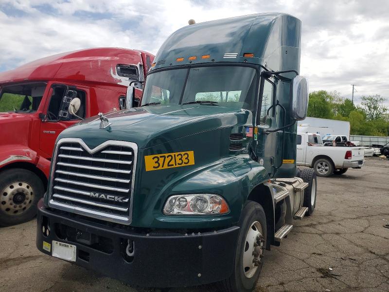 Продажа на аукционе авто 2018 Mack 600, vin: 1M1AW01X1JM010464, номер лота: 52595756