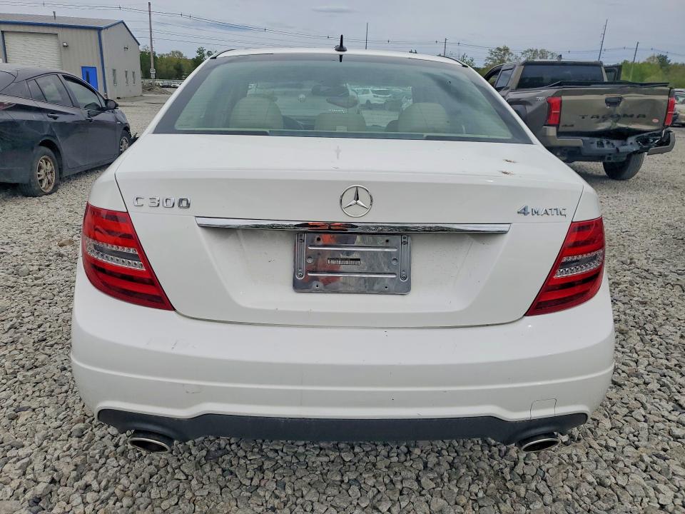 52937716 :رقم المزاد ، WDDGF8AB9EA957245 vin ، 2014 Mercedes-benz C مزاد بيع