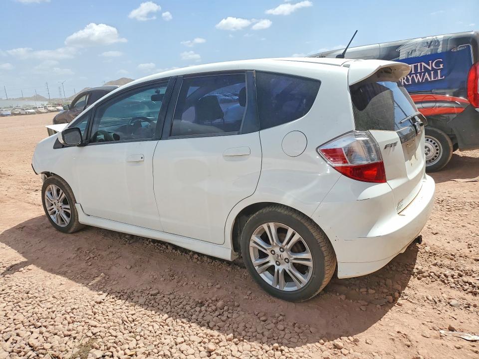 Продажа на аукционе авто 2011 Honda Fit, vin: JHMGE8H5XBS000592, номер лота: 53943346
