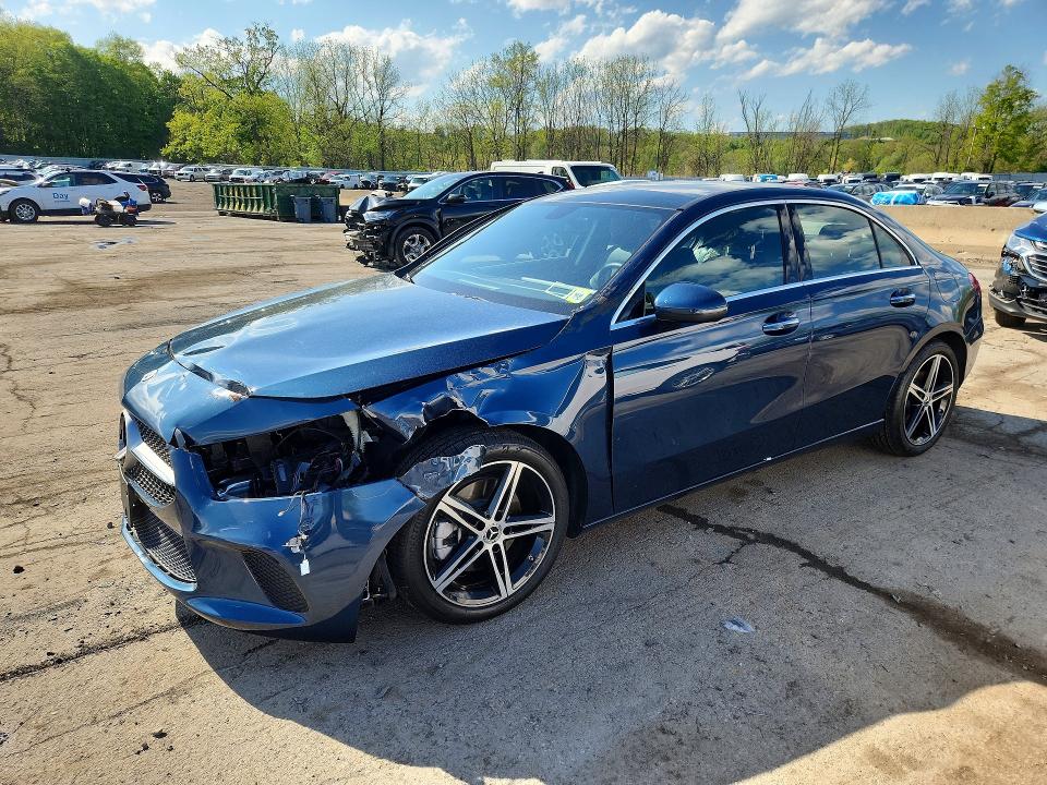Продажа на аукционе авто 2021 Mercedes-benz A, vin: W1K3G4FB6MJ286239, номер лота: 52885016