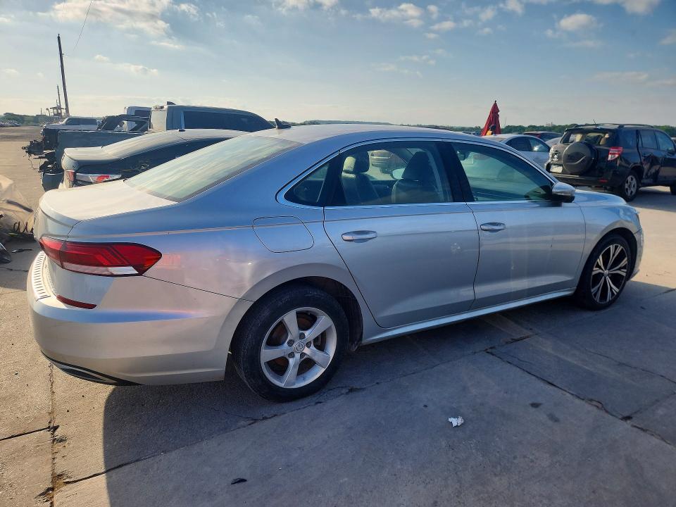 Продажа на аукционе авто 2021 Volkswagen Passat, vin: 1VWSA7A33MC014984, номер лота: 53954426