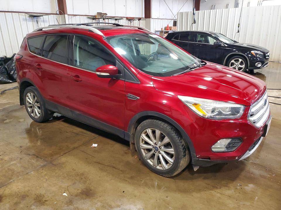 53520046 :رقم المزاد ، 1FMCU9J99JUA39291 vin ، 2018 Ford Escape مزاد بيع