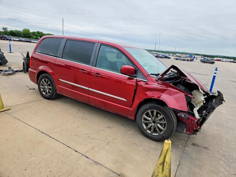 52075616 :رقم المزاد ، 2C4RC1HG2FR731310 vin ، 2015 Chrysler Town & Country مزاد بيع