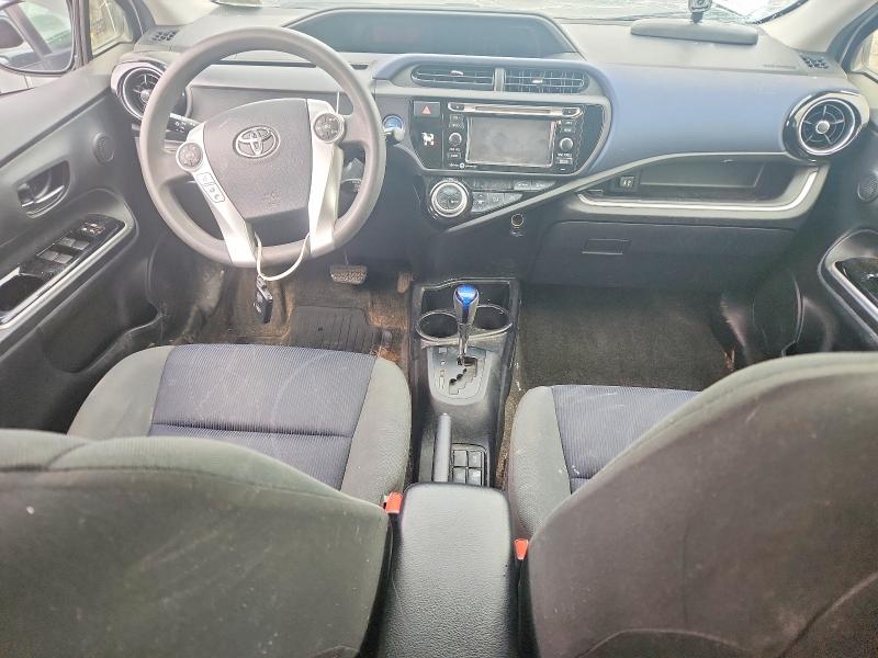 53591946 :رقم المزاد ، JTDKDTB34F1112065 vin ، 2015 Toyota Prius C مزاد بيع