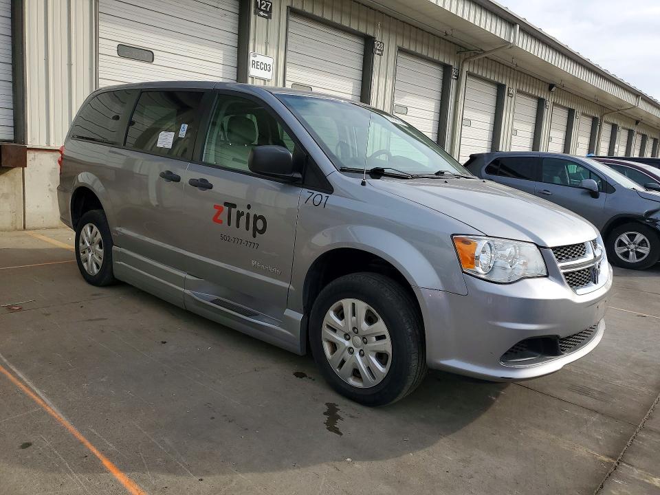 53838126 :رقم المزاد ، 2C7WDGBG4KR792053 vin ، 2019 Dodge Grand Caravan مزاد بيع