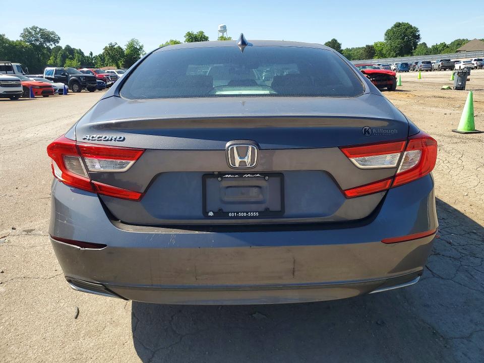 Продажа на аукционе авто 2018 Honda Accord, vin: 1HGCV1F11JA086386, номер лота: 53799696