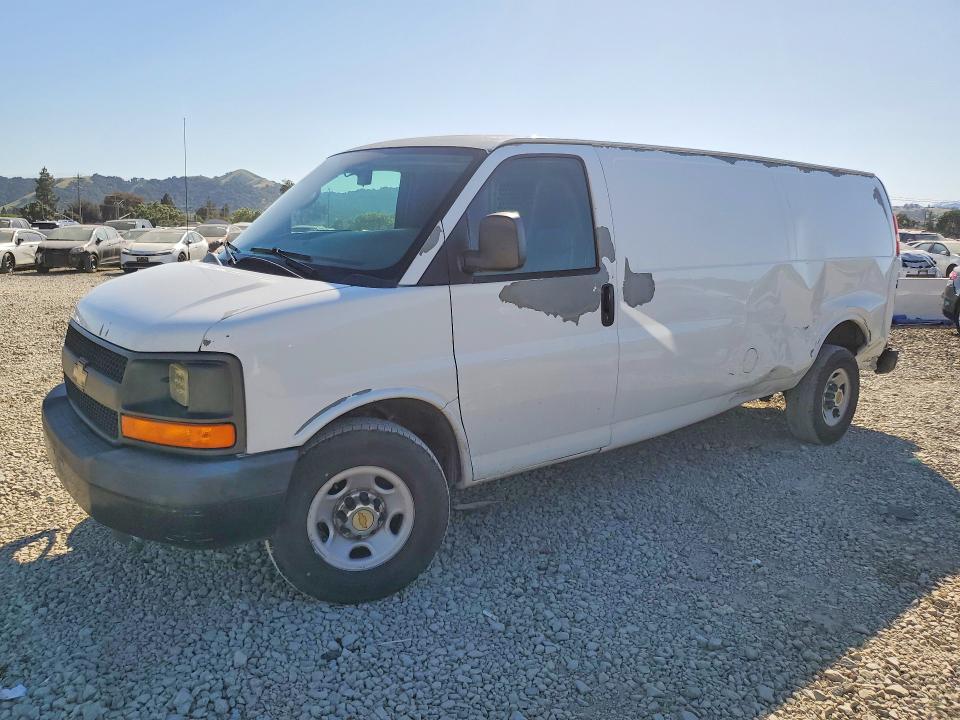 Продажа на аукционе авто 2013 Chev Express G2500, vin: 1GCWGGCA7D1104620, номер лота: 53014136
