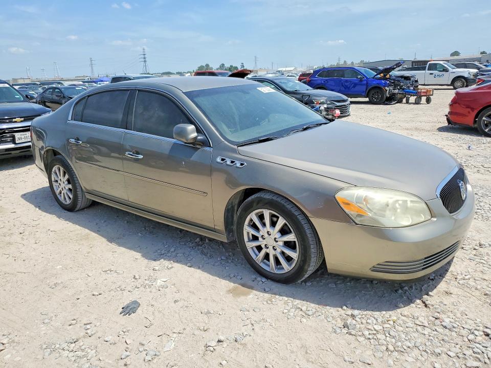 52722386 :رقم المزاد ، 1G4HC5EM1BU138933 vin ، 2011 Buick Lucerne مزاد بيع