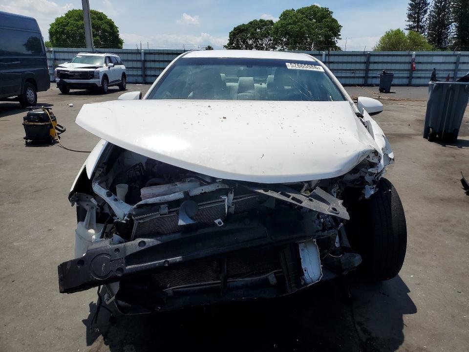 52665986 :رقم المزاد ، 4T4BF1FK4ER398126 vin ، 2014 Toyota Camry مزاد بيع