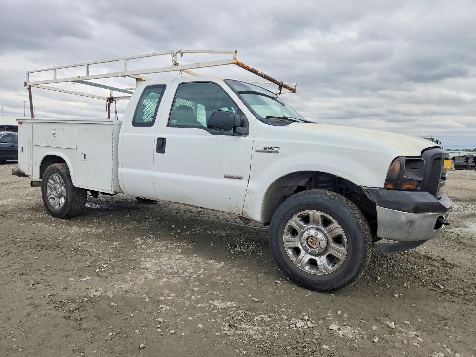 2005 Ford F250 მანქანა იყიდება აუქციონზე, vin: 1FTSX21P25EC37742, აუქციონის ნომერი: 54520486
