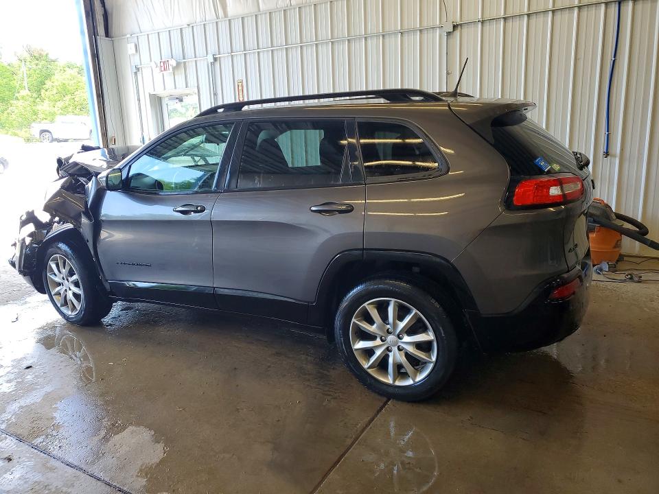 55132326 :رقم المزاد ، 1C4PJMCB4JD599642 vin ، 2018 Jeep Cherokee مزاد بيع