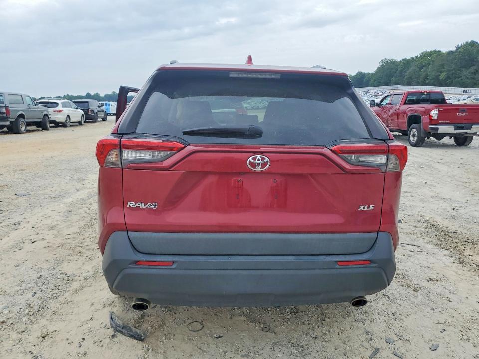 Продаж на аукціоні авто 2021 Toyota Rav4, vin: 2T3C1RFV8MW124505, номер лоту: 55494566